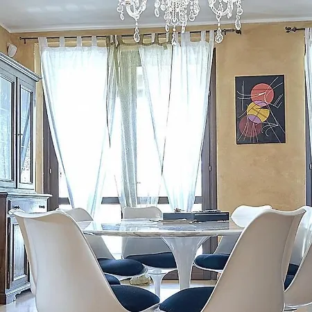 Querce Sleeps 8 Pool Wifi فيلة Valtopina