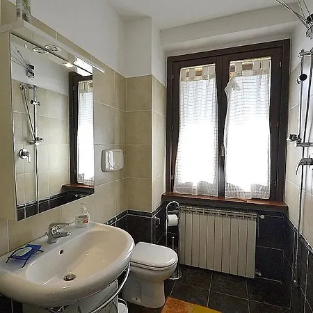 Querce Sleeps 8 Pool Wifi فيلة Valtopina